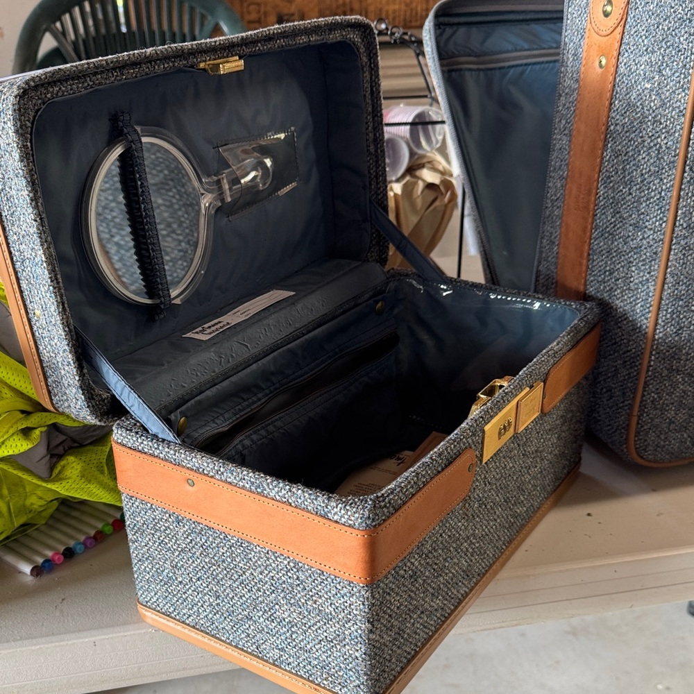 Hartmann Vintage Blue Travel Set - Picture 4 of 13